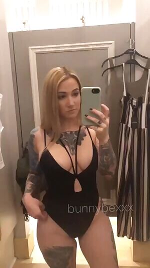 Fuck me in a dressing room