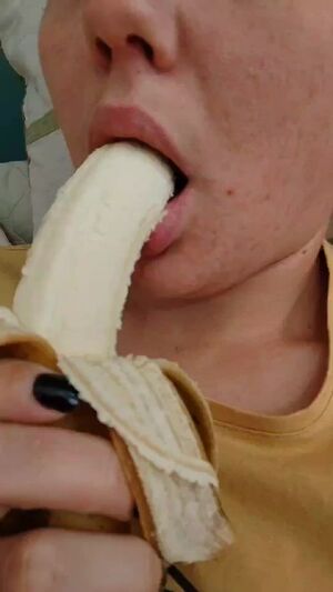 Food Play Finger in Mouth SweetPetite