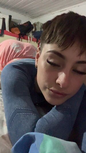 i want your cock dripping inside me when i cum