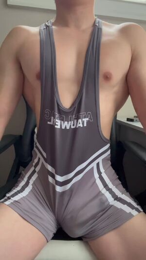 Gay Nipple Play Amateur Asian Cum