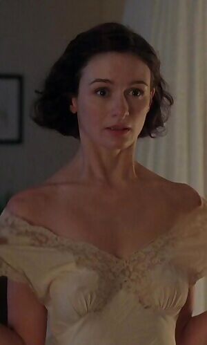 Emily Mortimer in The Sleeping Dictionary