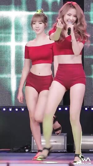 Stellar - Sexy Minhee