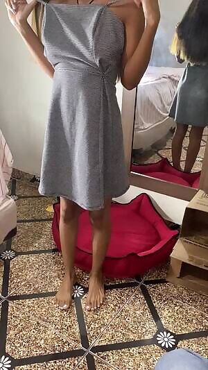 Such a cute and petite body