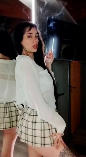 Smoking Blowjob Amateur Schoolgirl Sexy