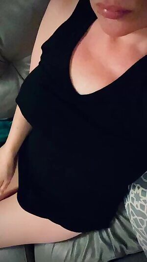 Lips like sugar. sugar kisses.