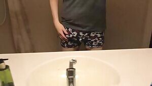 Bad title ✓ Whipped out ✓