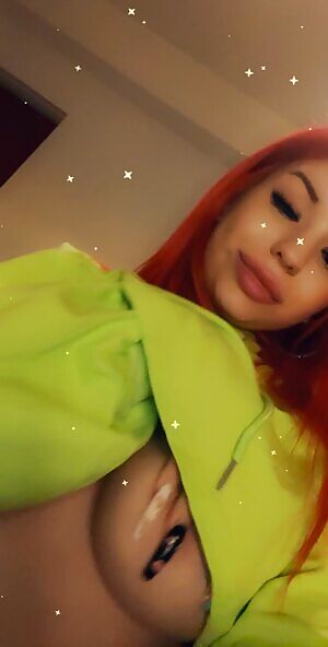 ❤️ I bet you wanna take it off now bby.Don’t let me play all alone now when im so horny!!Available for  custom   and other requests.