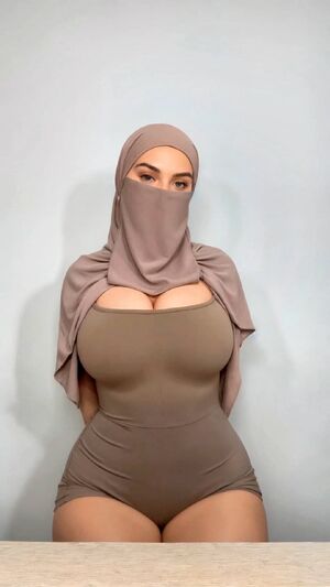 Arab Hotwife Hijab OnlyFans