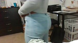 I’m loving how my booty looks in this