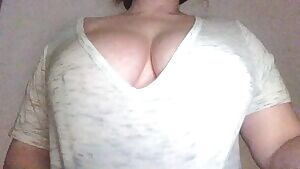 Dropping my titties into the new year 😛