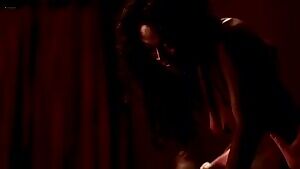 Yetide Badaki in American Gods s01e01
