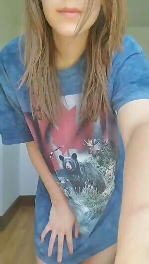 Do You Like My T-shirt .?