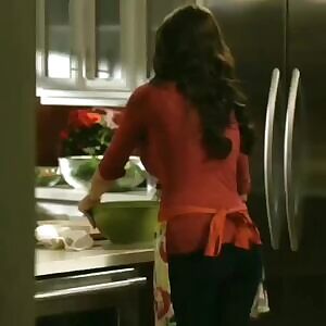 Never seen Modern Family but I think I can correctly summarize Sofia Vergara's character as 