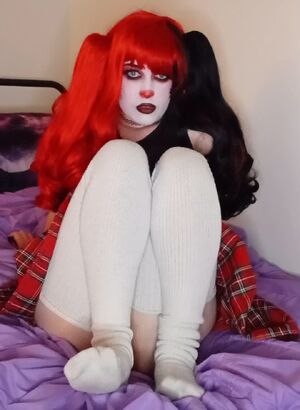 Clown Girls Alternative Amateur Fansly Feet