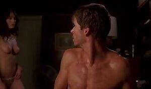 Lizzy Caplan plot in 