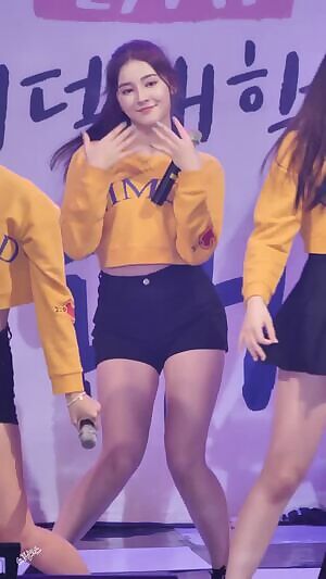 Momoland - Nancy