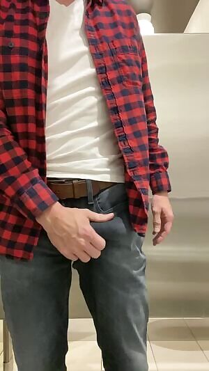 Flannel season is here