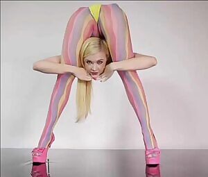 Contortionist Zlata