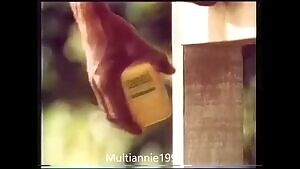 Tahiti Shower Gel commercial