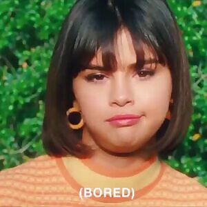 Selena getting ready for a cumshot