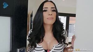 Tia Cyrus - A Rubdown To Remember