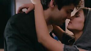 that flick of the tongue Victoria Justice does is so hot!