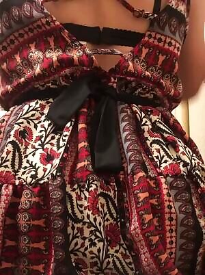 Any daddies with a REAL cock I could ride like this? ☺️