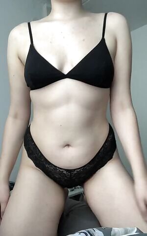 Shout out to the few people on this planet who find my body attractive :)