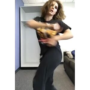 Camren Bicondova got a nice booty