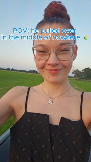 Redheads Amateur Blowjob Car Couple