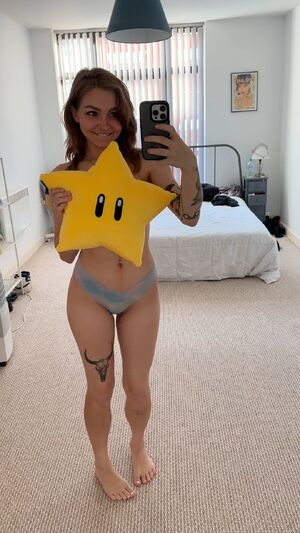 Tittenfick Natural Tits Nipple Piercing OnlyFans