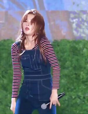 Red Velvet Seulgi