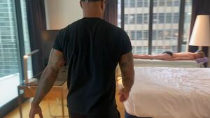 Her husband surprised her with an erotic massage