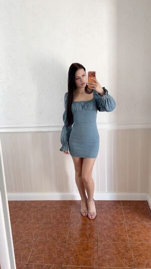 Tik Tok Amateur Babe Beautiful Brunette
