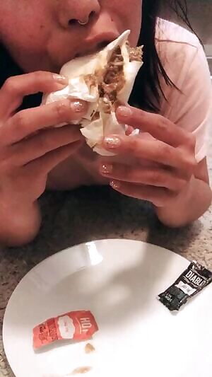 I’m always so messy.... 😩😩😉😉