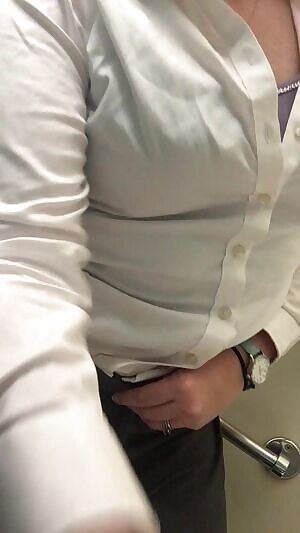 Cum And Meet Me In The Bathroom Stall, and Show Me Why You Deserve To Have It All - Gi