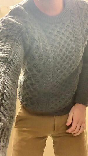 Someone come make this Friday more entertaining