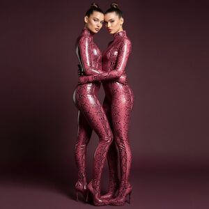 Shiny Catsuit Heels Latex Lesbian