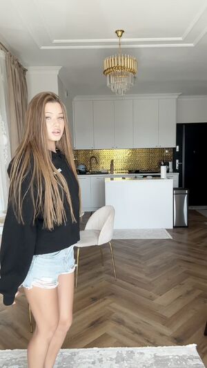 Petite girls are best