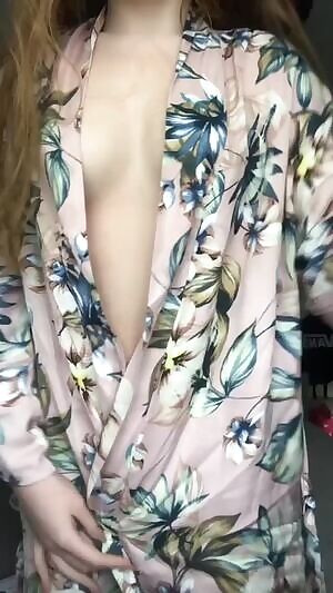 Wish I had someone to play with my pussy