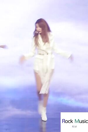 Gfriend Sowon's generous bouncy boobs!