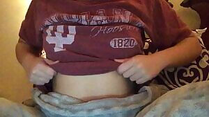 My tits are so small that they barely bounce 😒