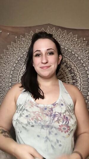 Get a free topless video or a 10 minute session when you purchase my Dropbox today! 🎁 Over 300 s and 50 s waiting for you- sex tapes, blowjobs, solo masturbation, ish vids, stripteases and more! ❤️ Kik: emmabord98🔥 : emmabordeaux98