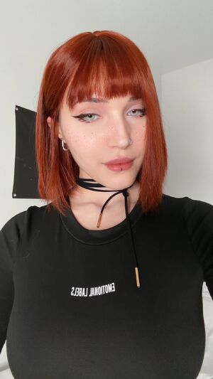 Flashing Boobs Cum Curvy Egirl Goddess