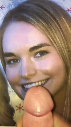 This felt amazing, she took it like a champ 💦taking requests message me💦