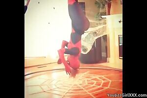 your friendly neighbor spider...booty