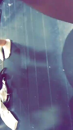 Masturbating in the dressing room 😋