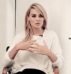 What would you do to this slut Margot Robbie? PM, no limits at all