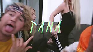 Tana Mongeau & Corinna Kopf