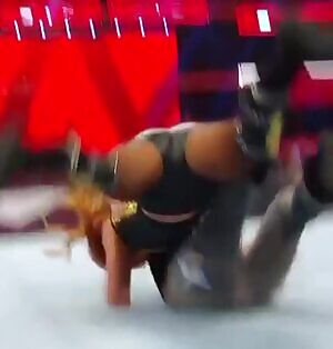 Becky’s Ass and Thighs 🤤